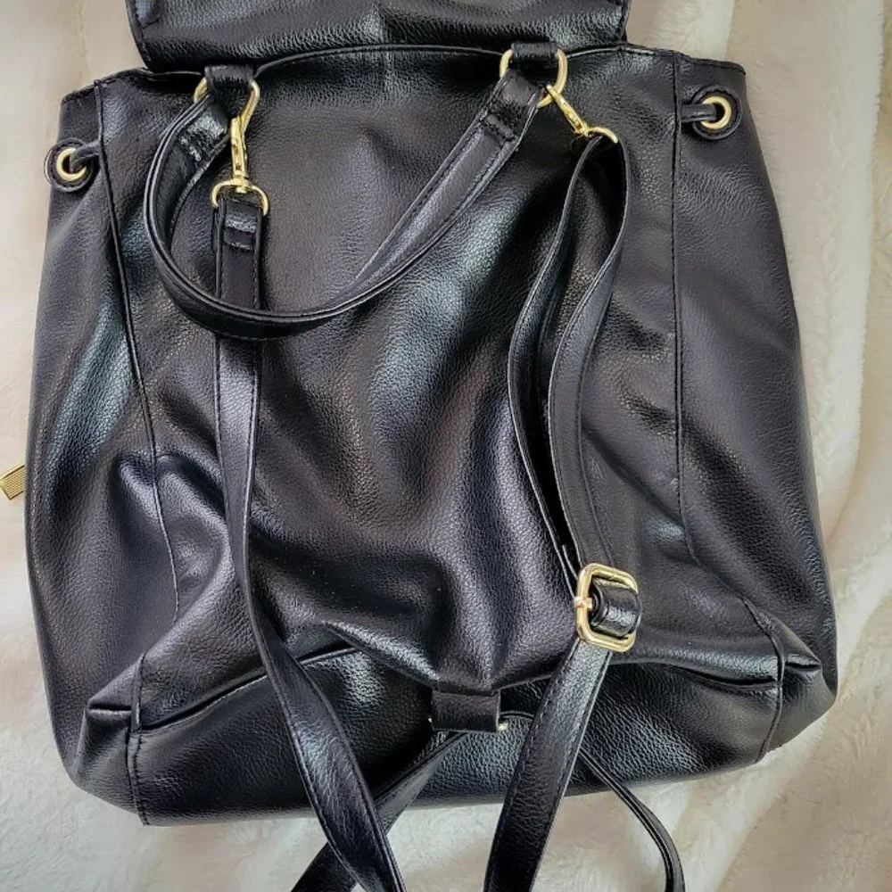 Black‎ faux leather satchel backpack handbag